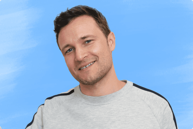Portrait of Daniel Hayes, founder of EarlyBird.