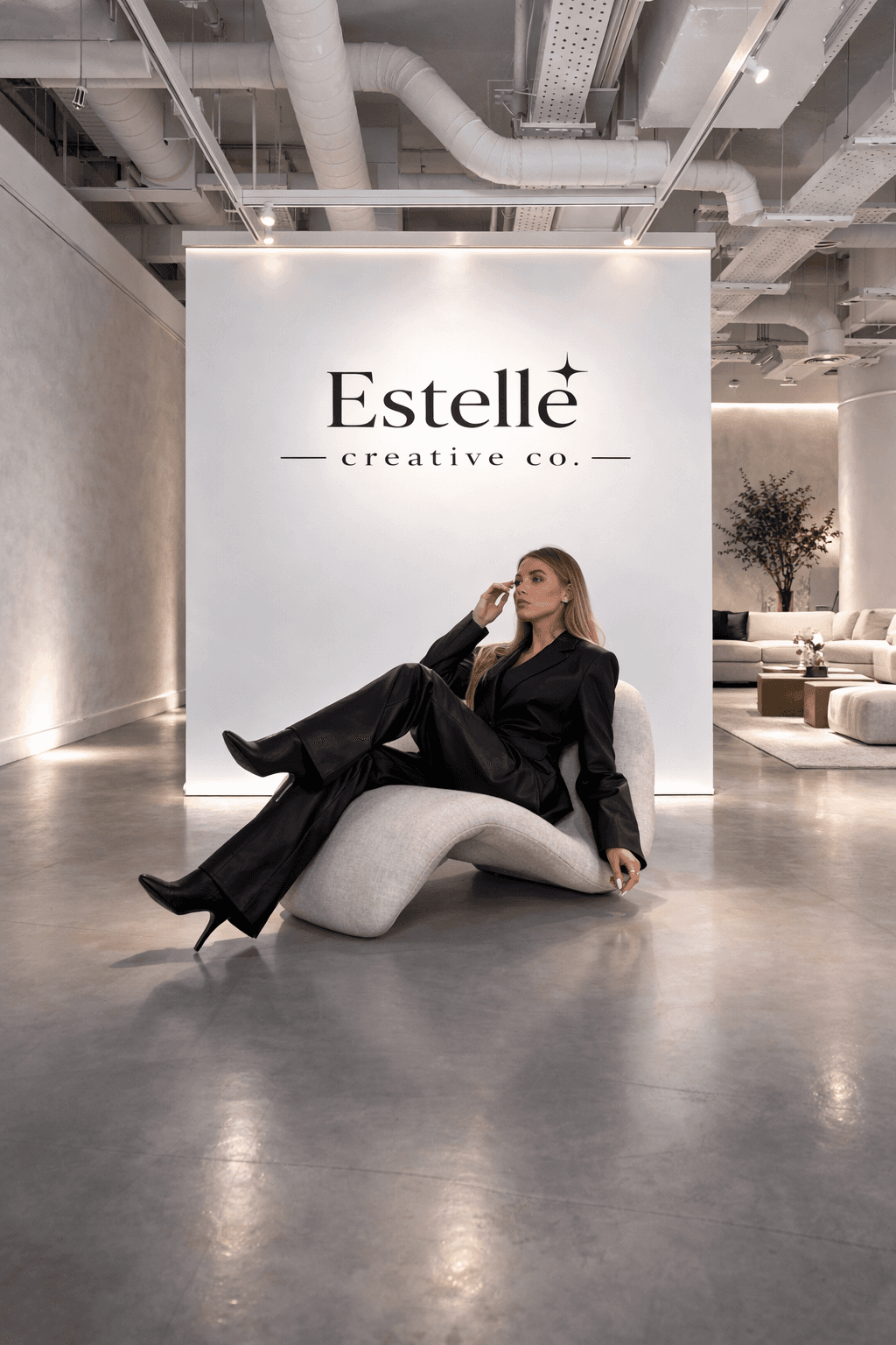 minimalist woman art