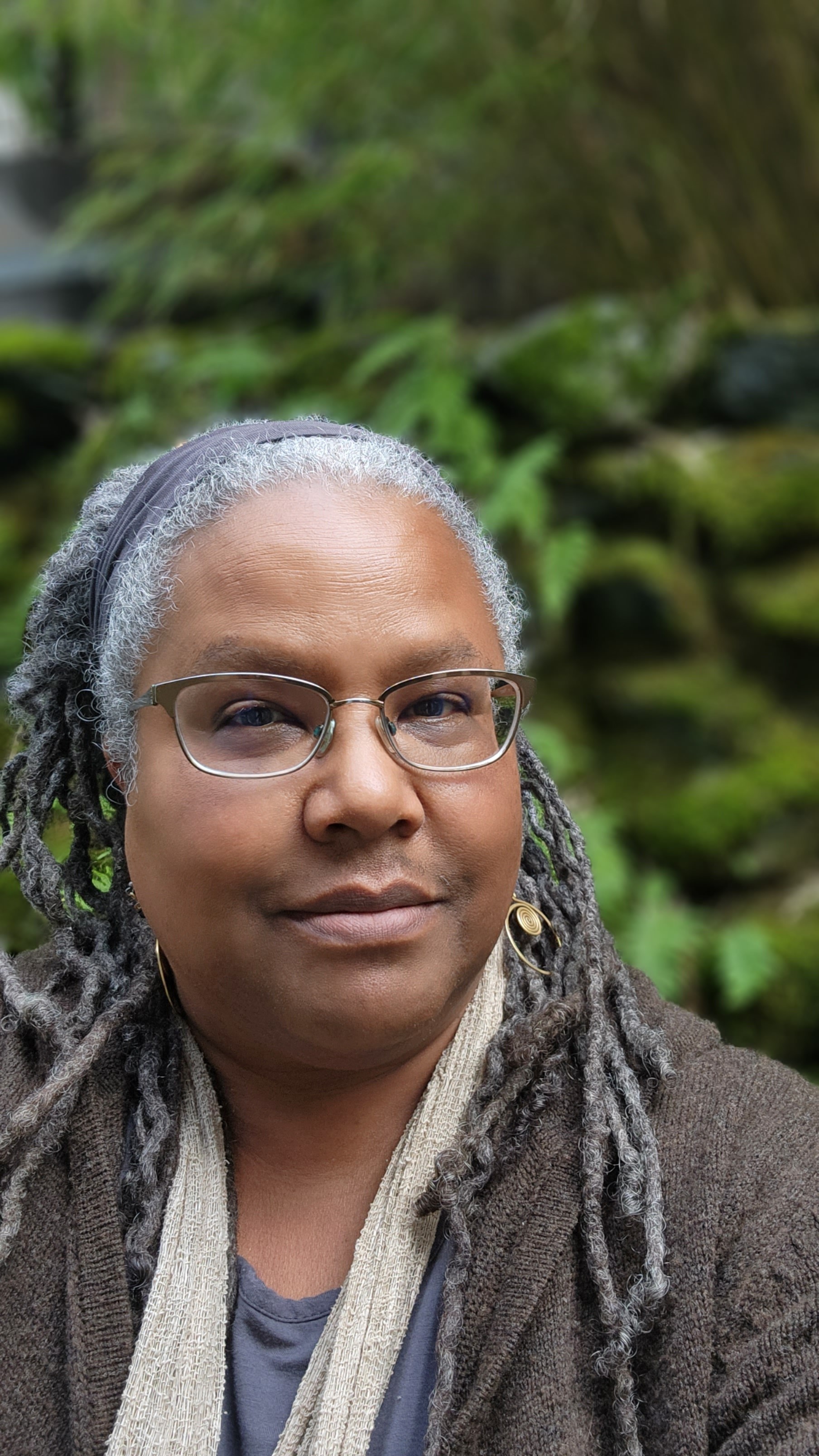 ana elizabeth headshot