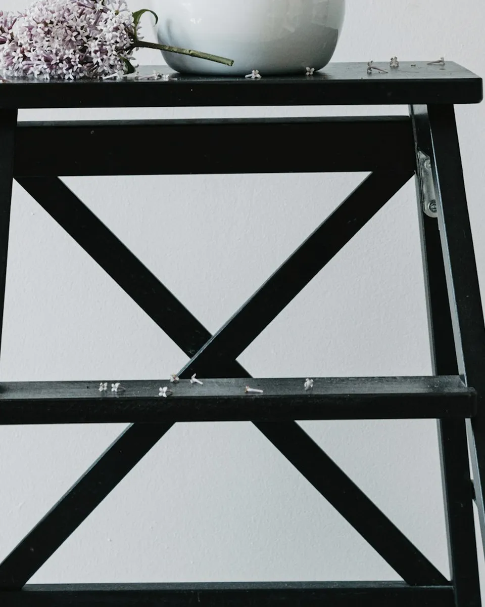 Close-up of the cross stool