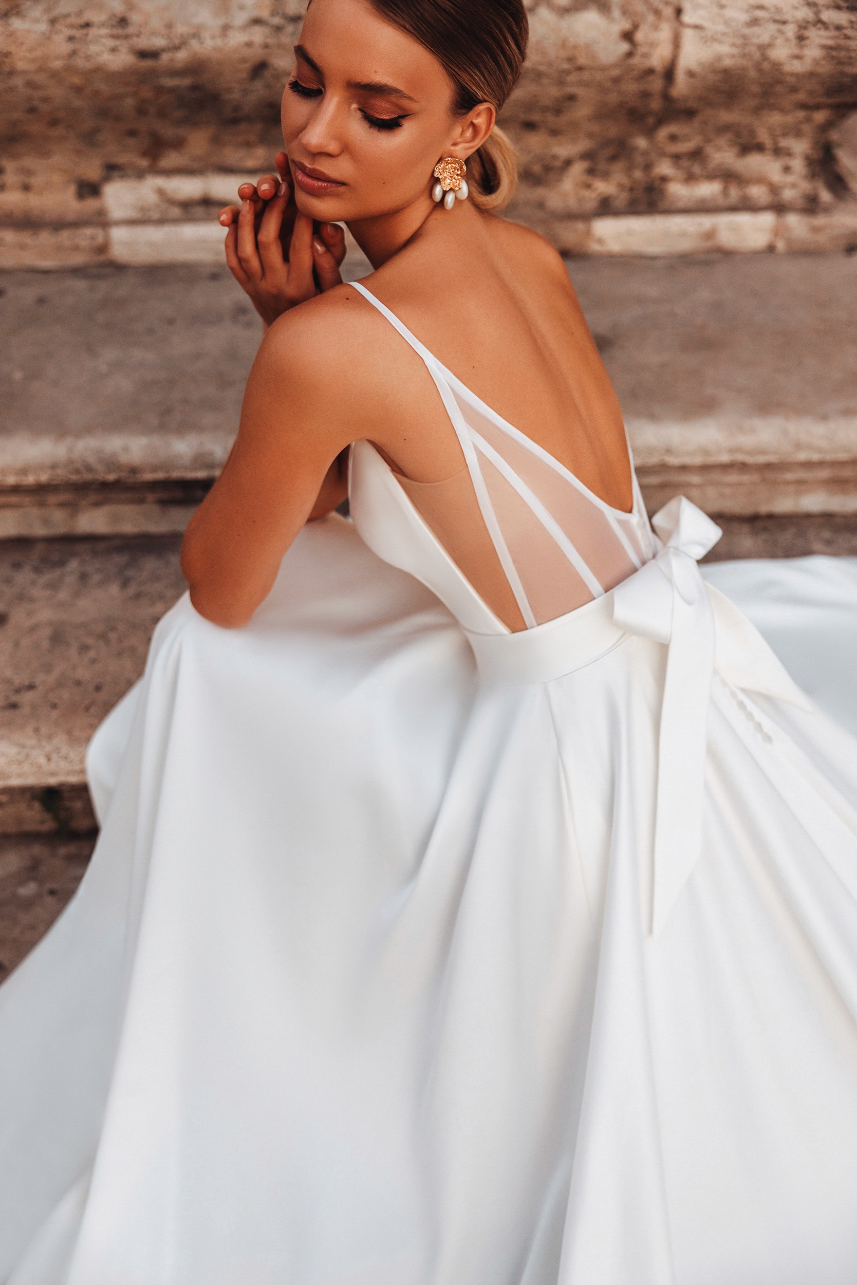 A-Linie Hochzeitskleid mit bewegtem Tüllrock