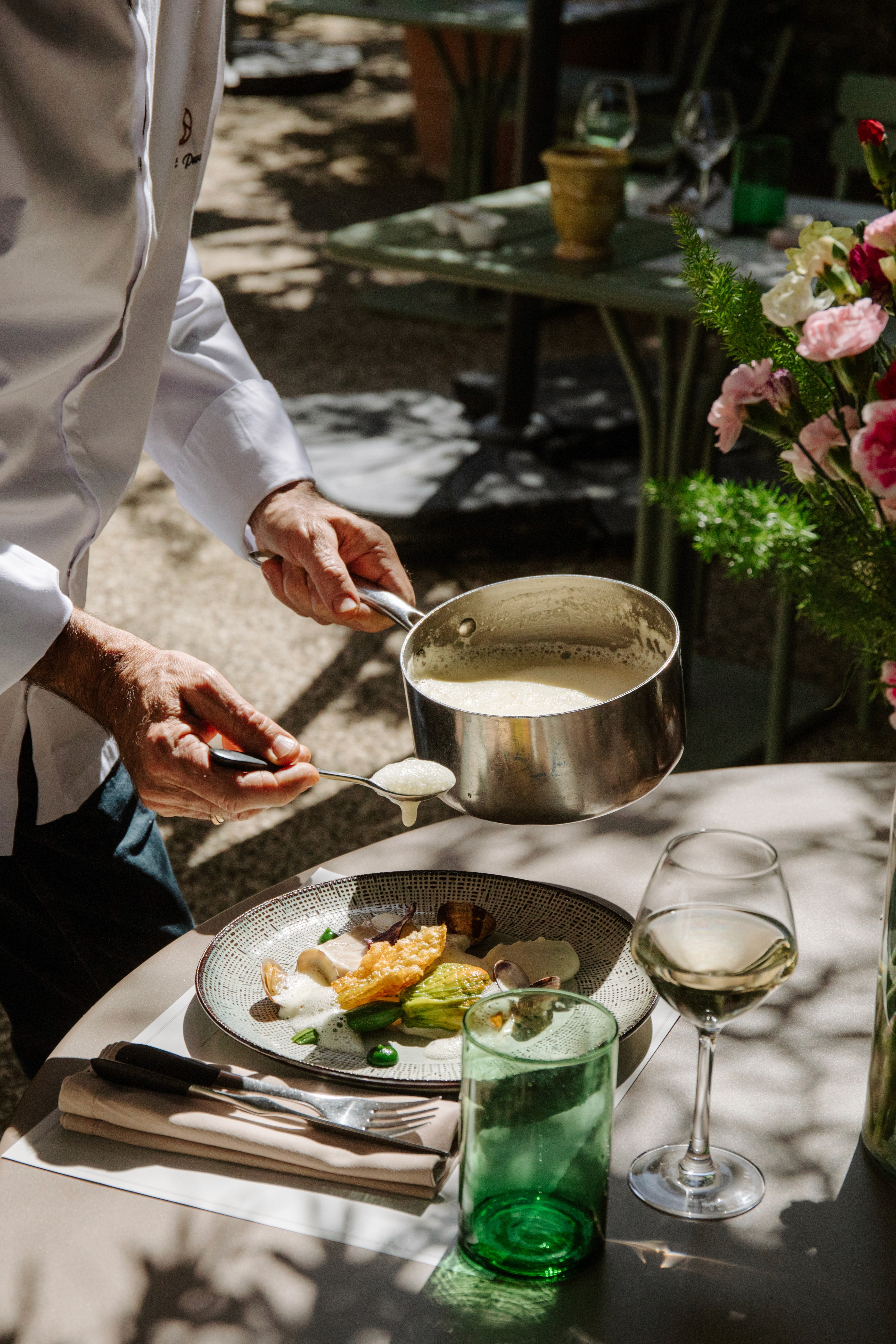 Dimly lit photo of Japanese building 