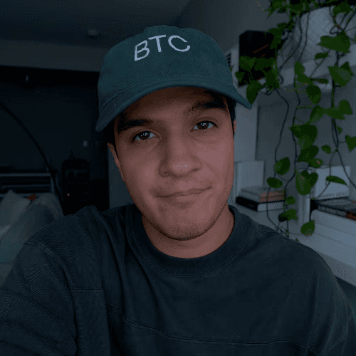 man wearing black crew-neck shirt