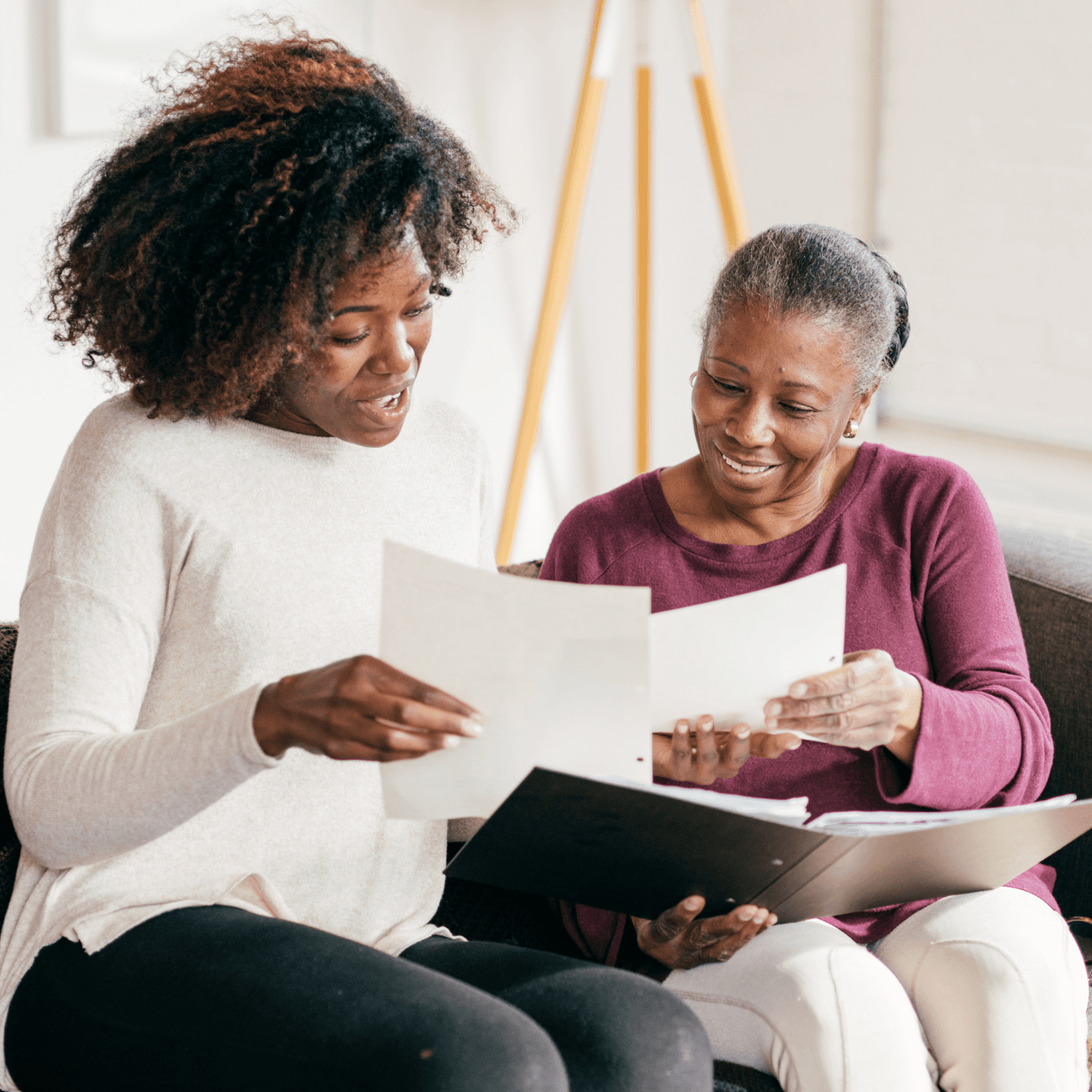 Faire du sport avec son appareil auditif ? C'est possible. Découvrez tous les conseils de nos audioprothésistes.