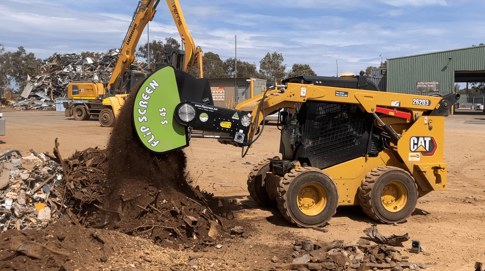 E20 FlipScreen on an Excavator 1
