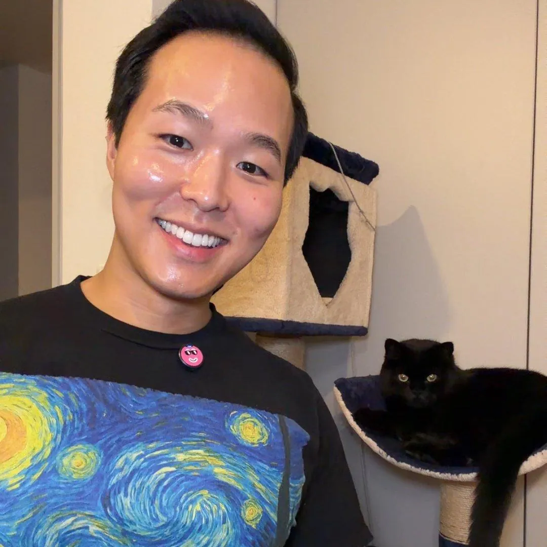 Taek Lee, beauty content creator represented by Antinéa