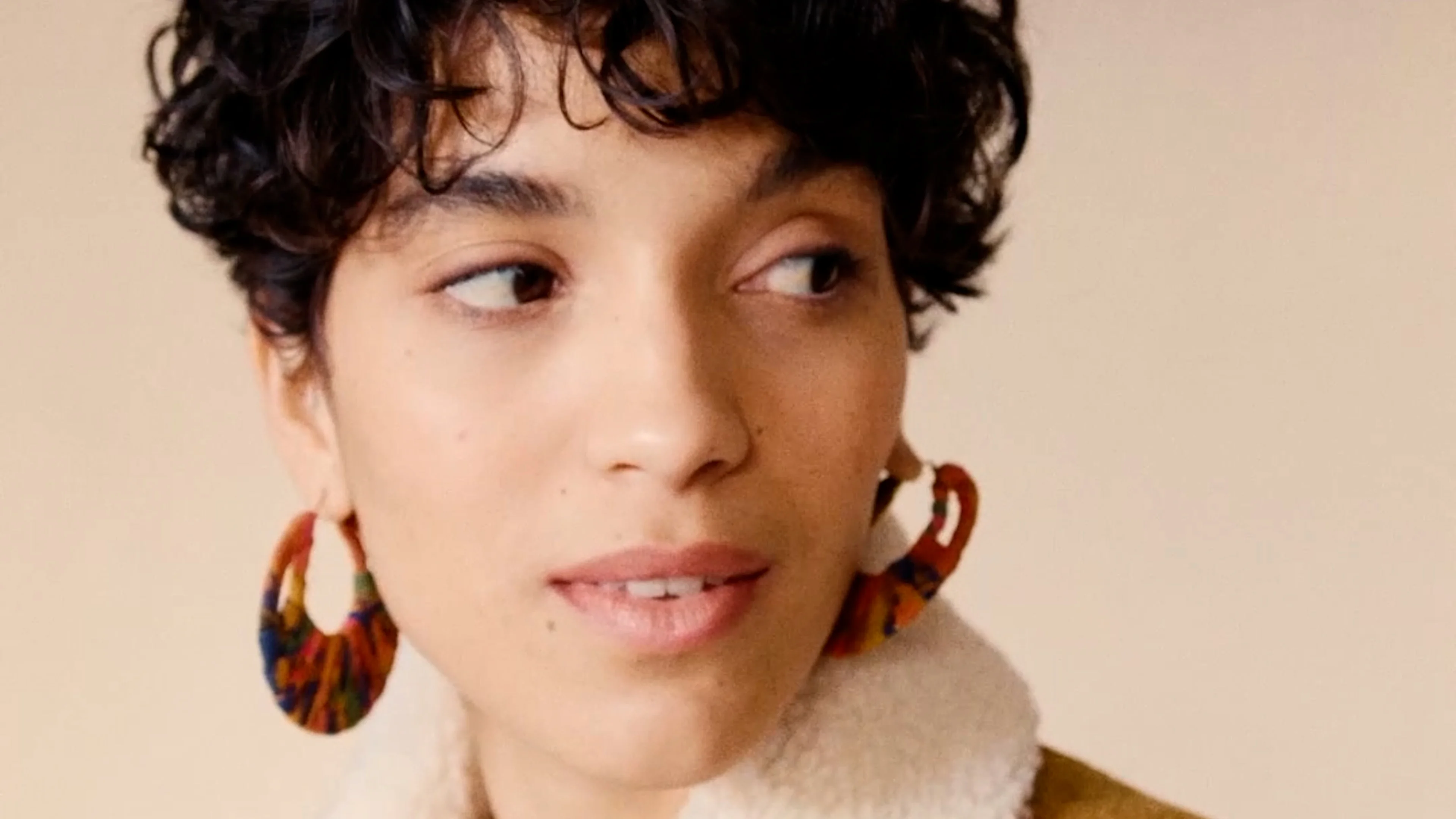 sézane woman by joris favraud