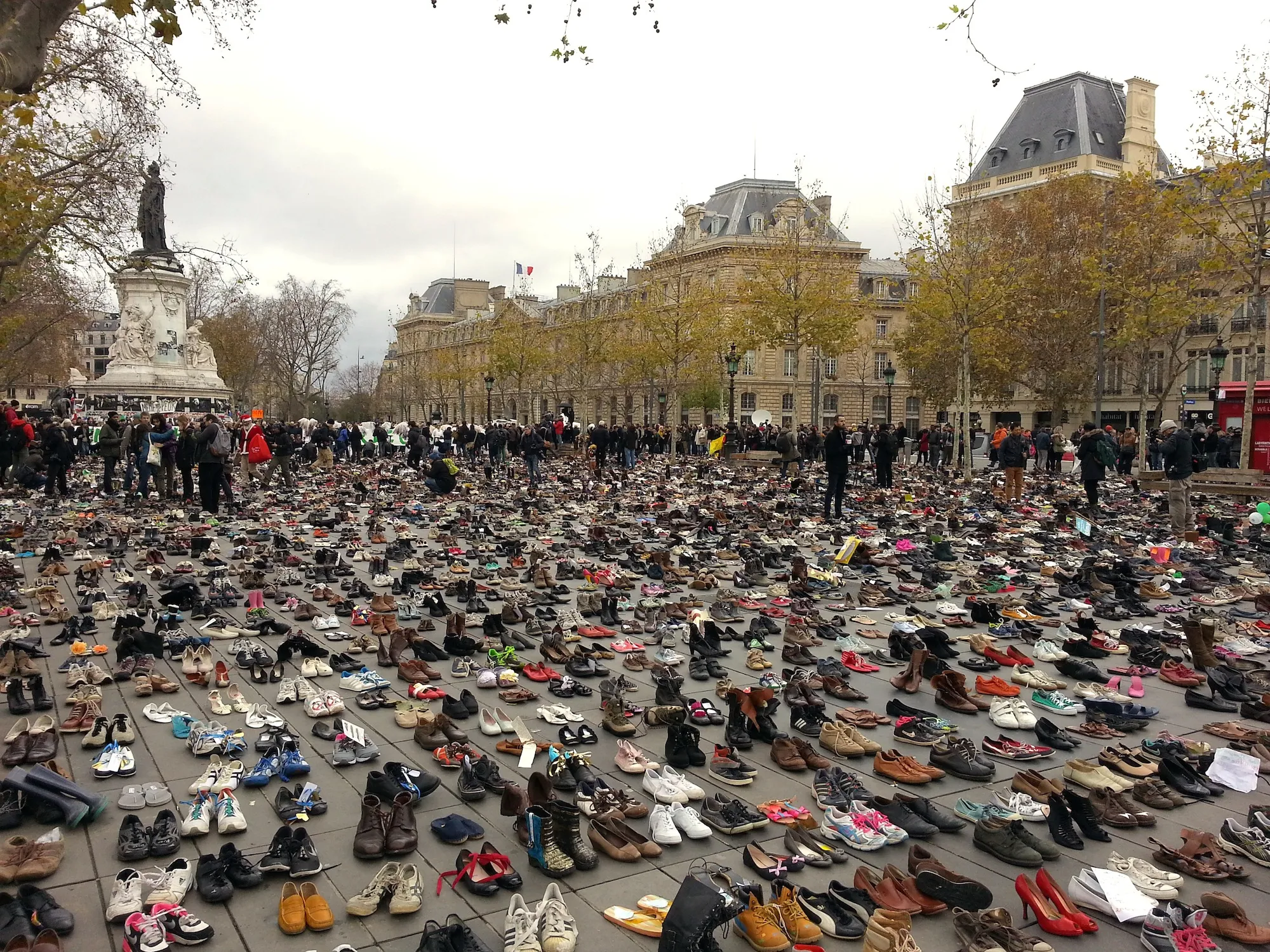 cop-21-plaza-of-shoes