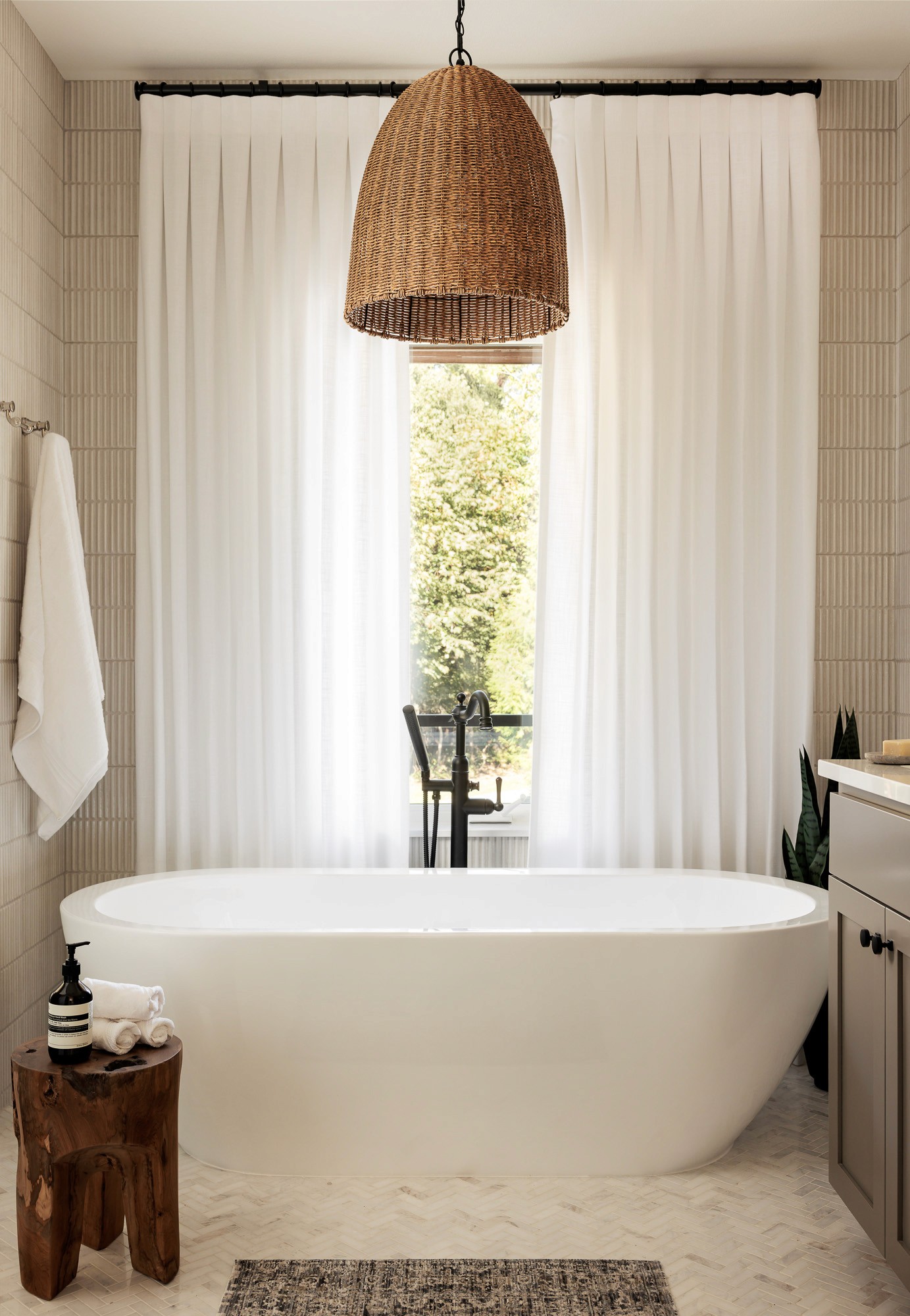 The primary bathoom in the Ravensdale House Project designed by Elegant Simplicity in Seattle Washington