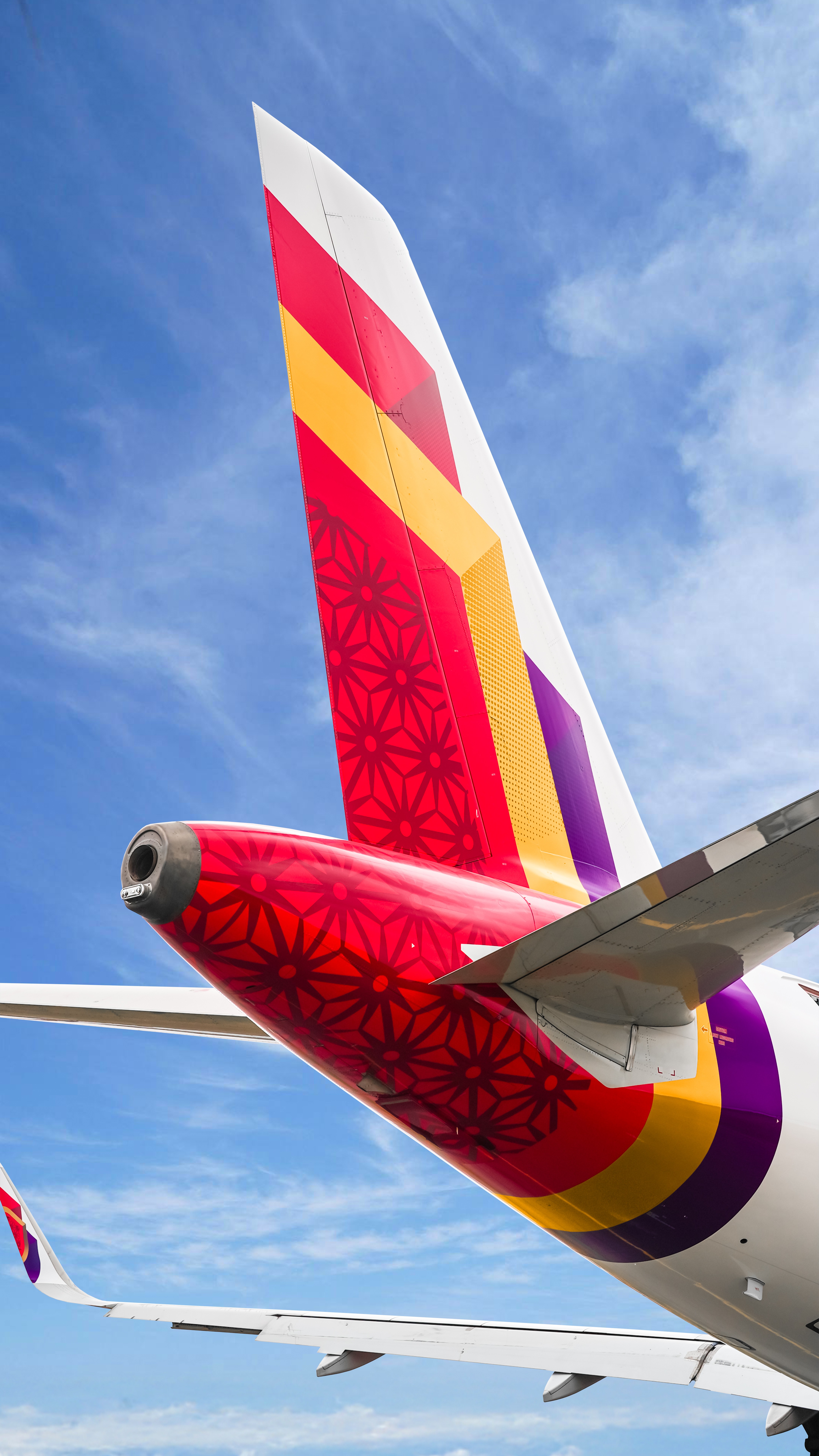 man wearing brown knit crew-neck sweater