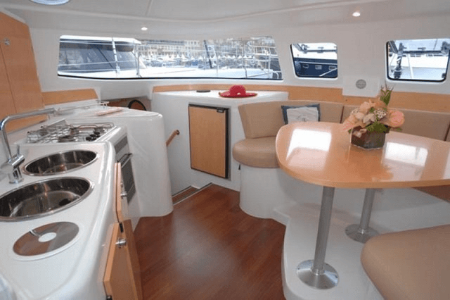 Barca a vela Lavezzi 40