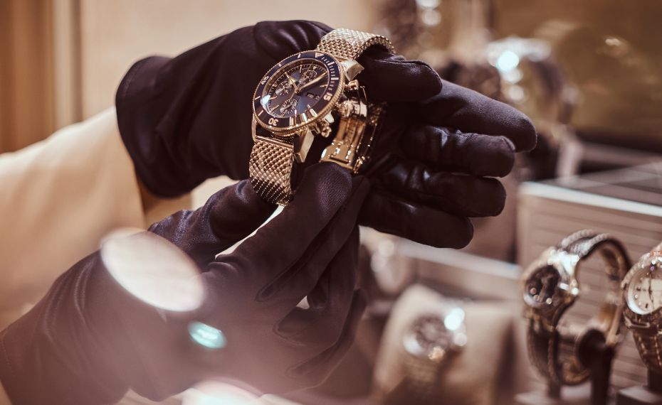 Marketing de luxo: quando a direção desastrosa populariza o exclusivo