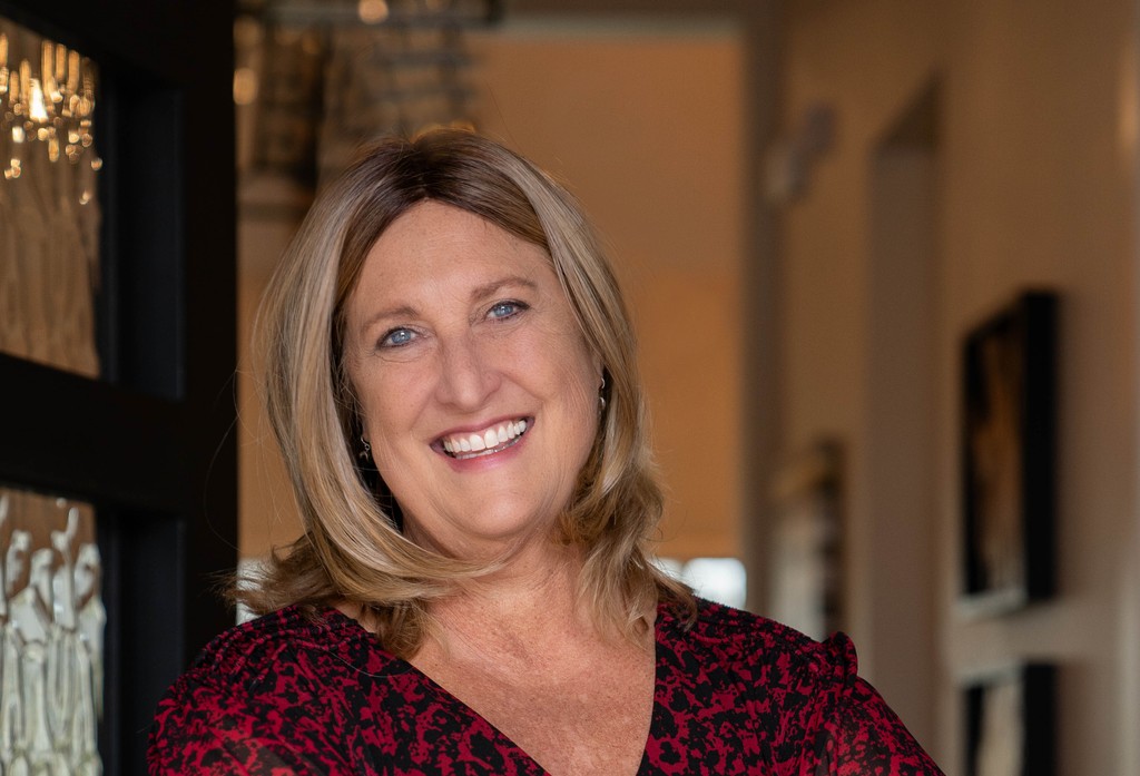 silhouette of man illustration