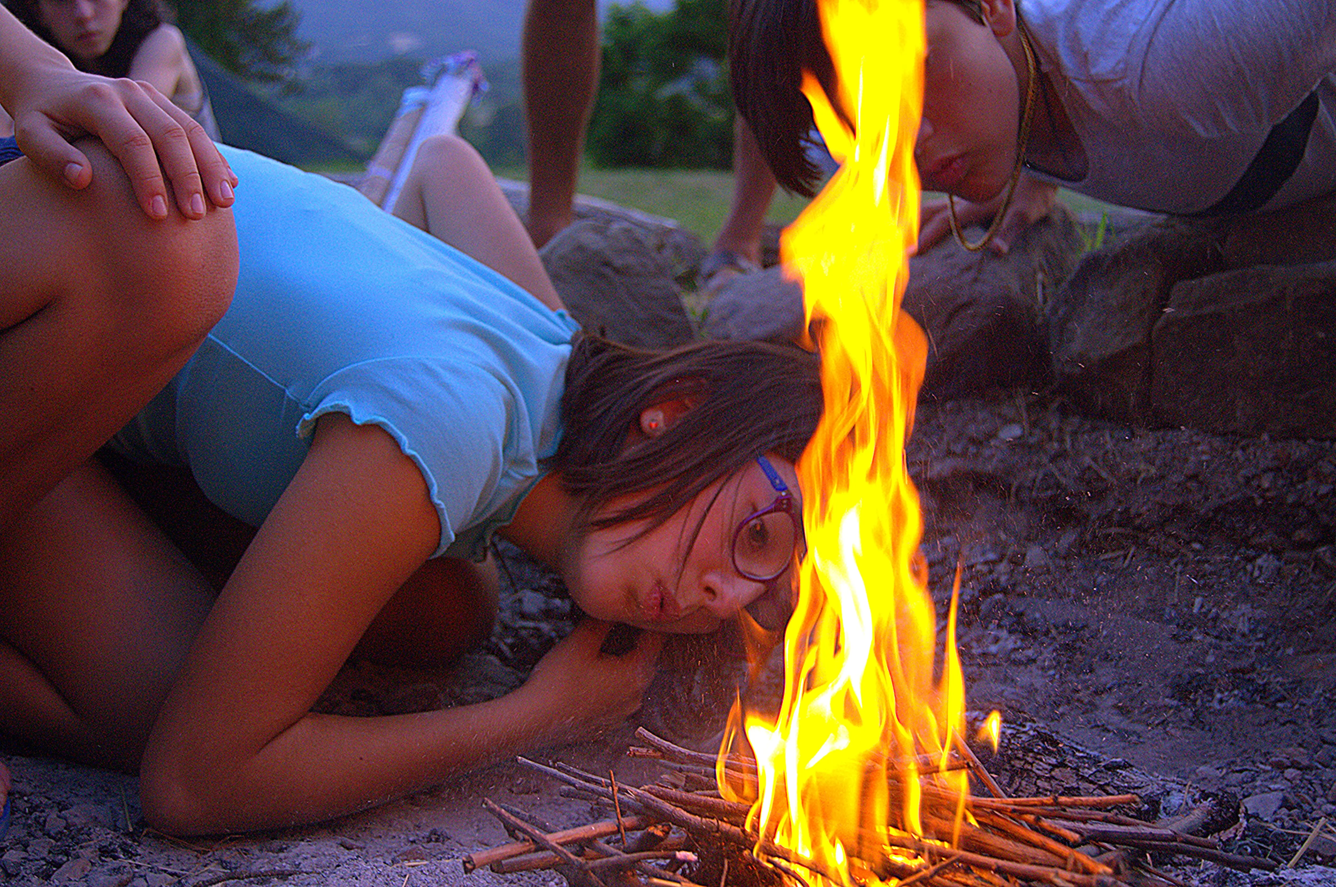 Andrea Modesti, istruttore di survival e bushcraft, esperto in campi avventura per ragazzi e corsi di sopravvivenza outdoor
