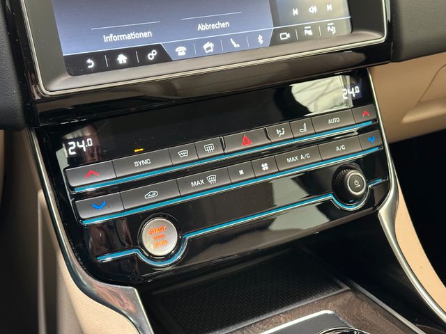 JAGUAR XE 2019 BLUE Gebrauchtwagen - Galeriebild 19