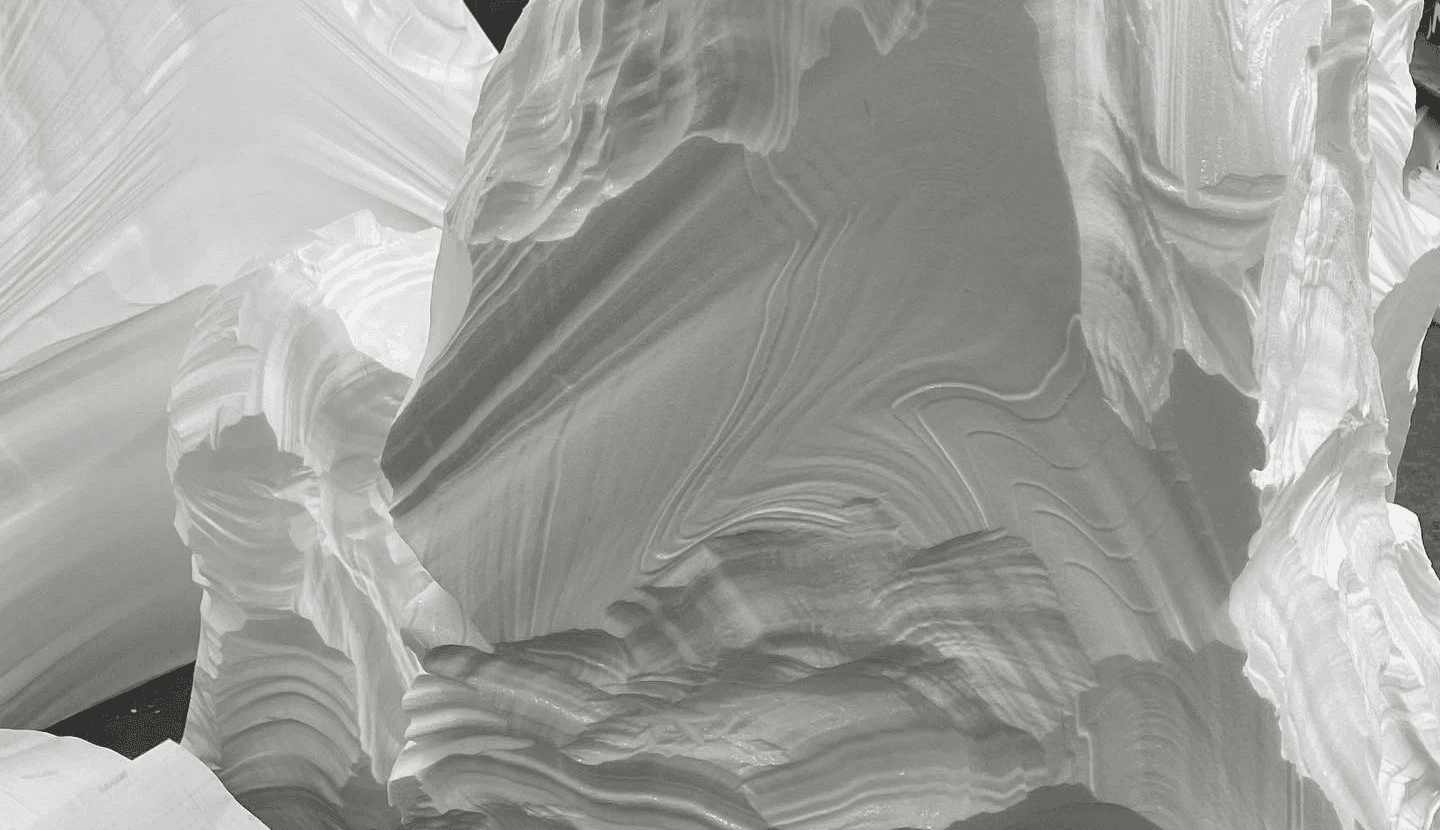 스티로폼 암반 조형물 표면 질감 디테일, 우레탄 도장 마감, 쿠어 팝업 조형 오브제 / Surface texture detail of styrofoam rock sculpture, urethane-coated finish, COOR pop-up art object