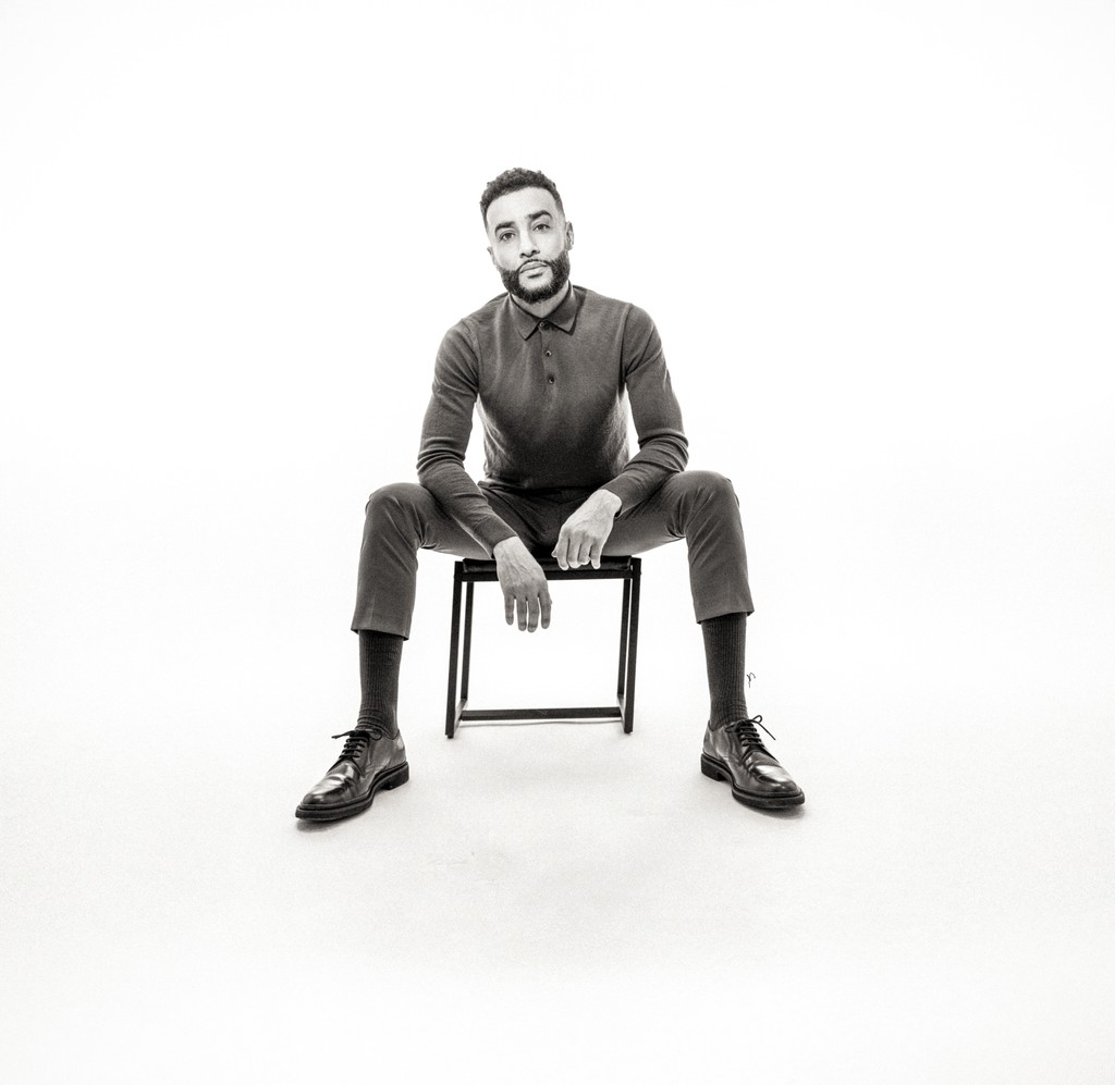 Rituel photographique — portrait artistique — confiance en soi — estime de soi — image de soi — fragment photographique — relique intime Maison Elion — photographe Seine-et-Marne 77 — portrait bespoke sur mesure — timeless photography France — photographie de rituel en France — portrait de luxe — image rare et significative