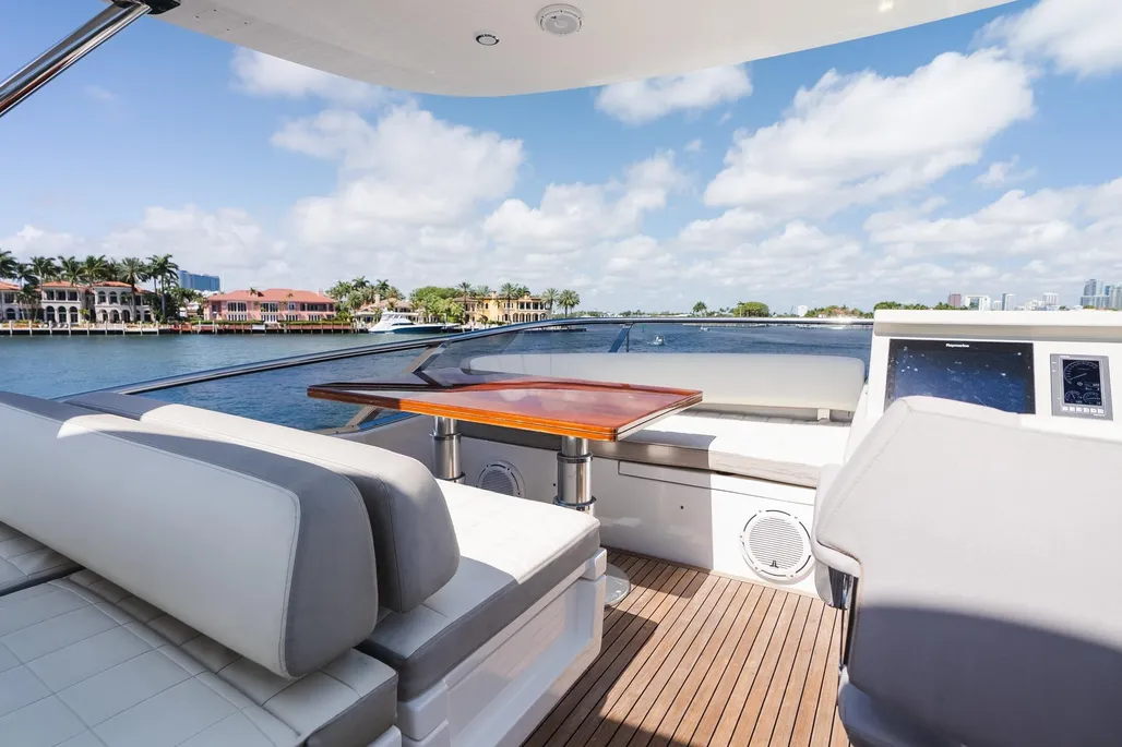 Boat thumbnail 70