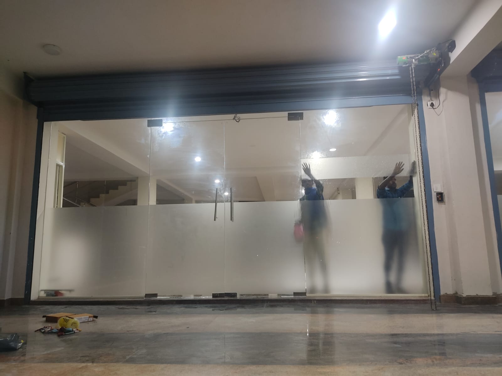 Toughed-Glassworks-NVR-InteriorsandExteriors (1)