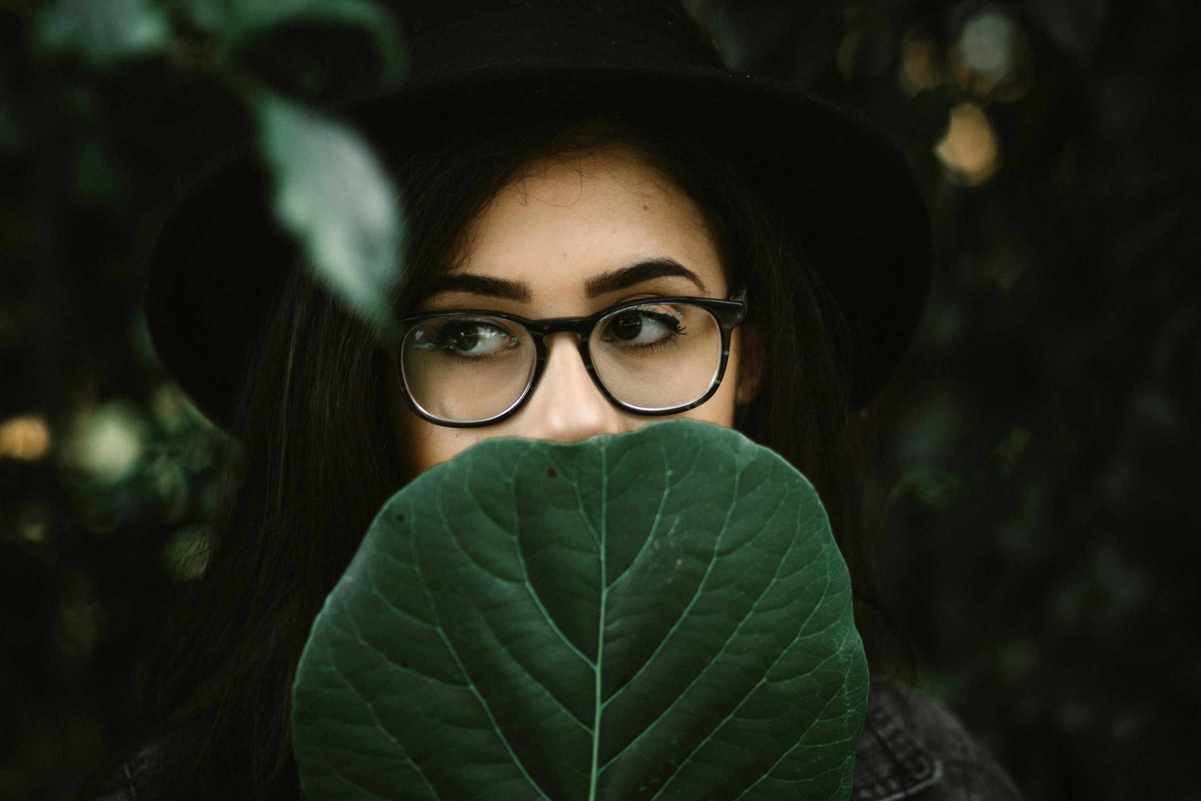 Girl Holding Leaf - Preppy Profile Pictures