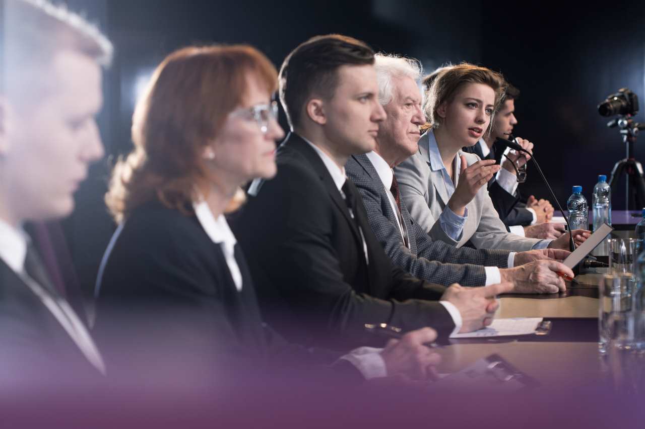 Pessoas Expostas Politicamente (PEP) na mesa de debates
