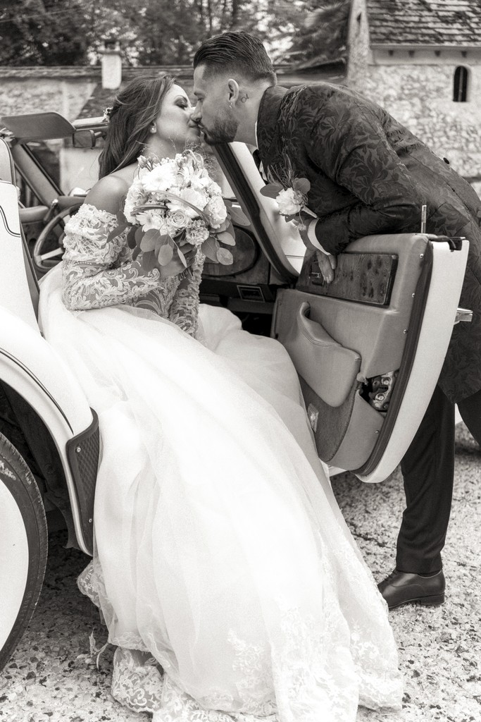 Rituel photographique — portrait artistique — confiance en soi — estime de soi — image de soi — fragment photographique — relique intime Maison Elion — photographe Seine-et-Marne 77 — portrait bespoke sur mesure — timeless photography France — photographie de rituel en France — portrait de luxe — image rare et significative