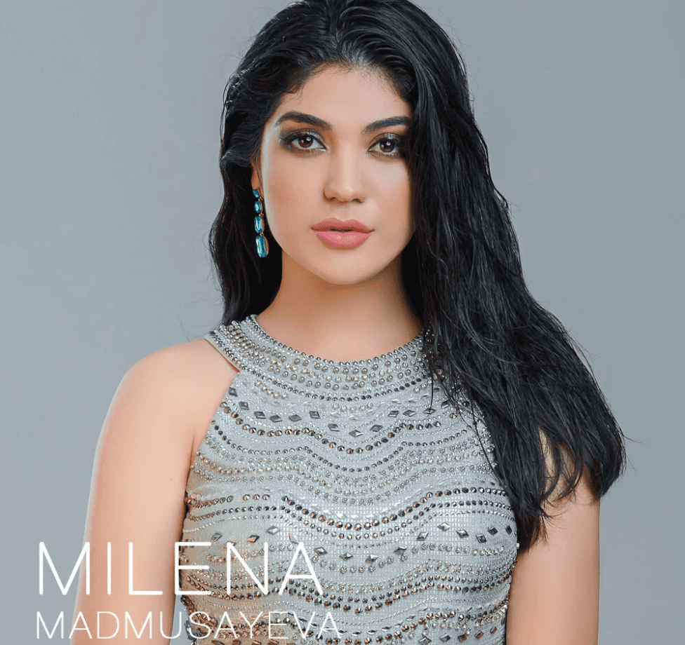 image of singer