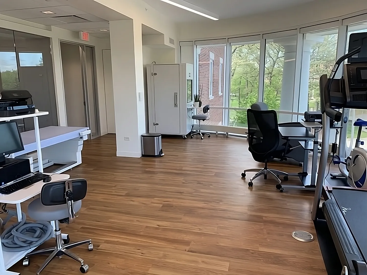 Modern, light-filled testing suite at Harper Health Hinsdale featuring advanced diagnostic technology.