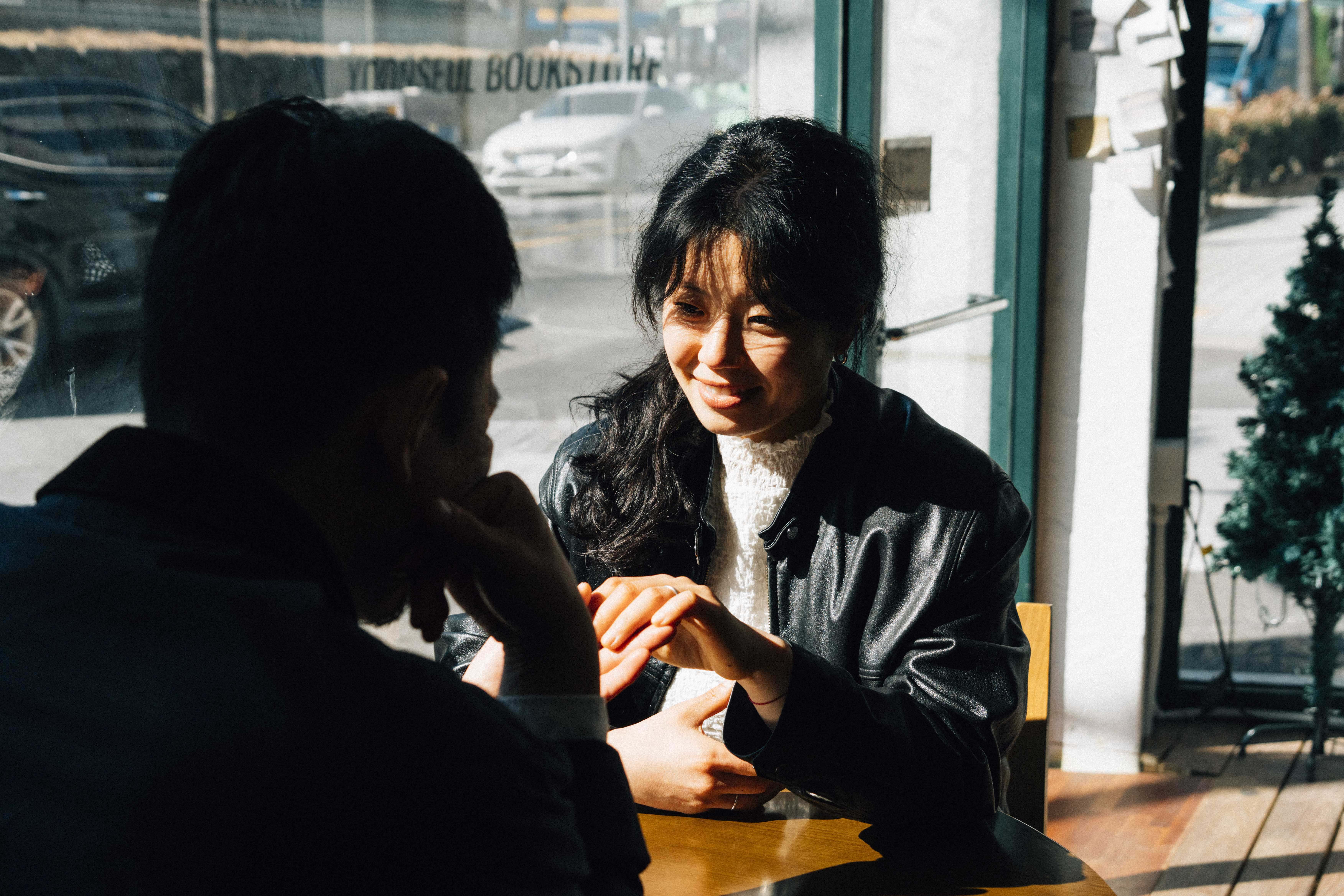 [필름커넥트] 강원도 실내 데이트스냅 후기 | 작가추천 후안스냅