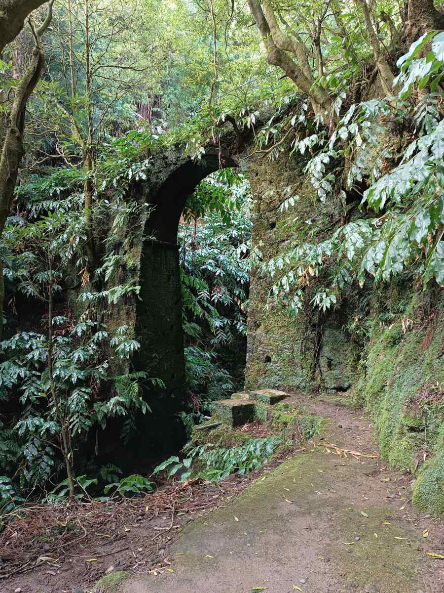 Janela do Inferno, Azores