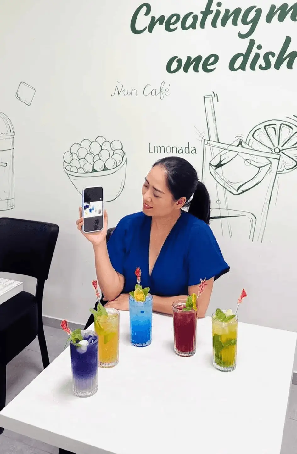 Nhung N. z kavárny Ňun Café