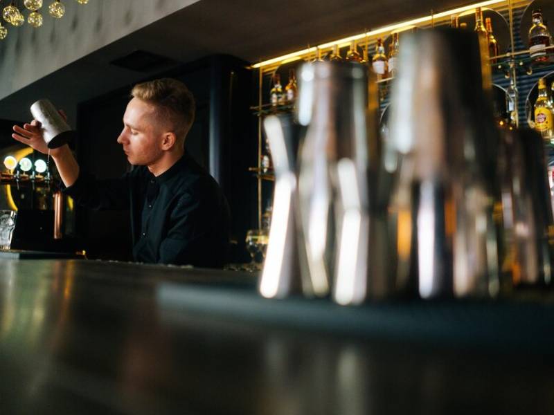 Barmen iznajmljivanje