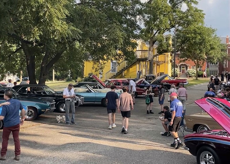 Brook Does Pontiac Roadkil Pre-Party