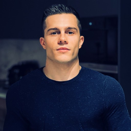 Profile picture of Valentin Yakushov