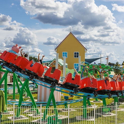 LEGOLAND® Florida Park Hopper including LEGOLAND® Park and Water Park, Peppa Pig Theme Park, and Sea Life Aquarium.