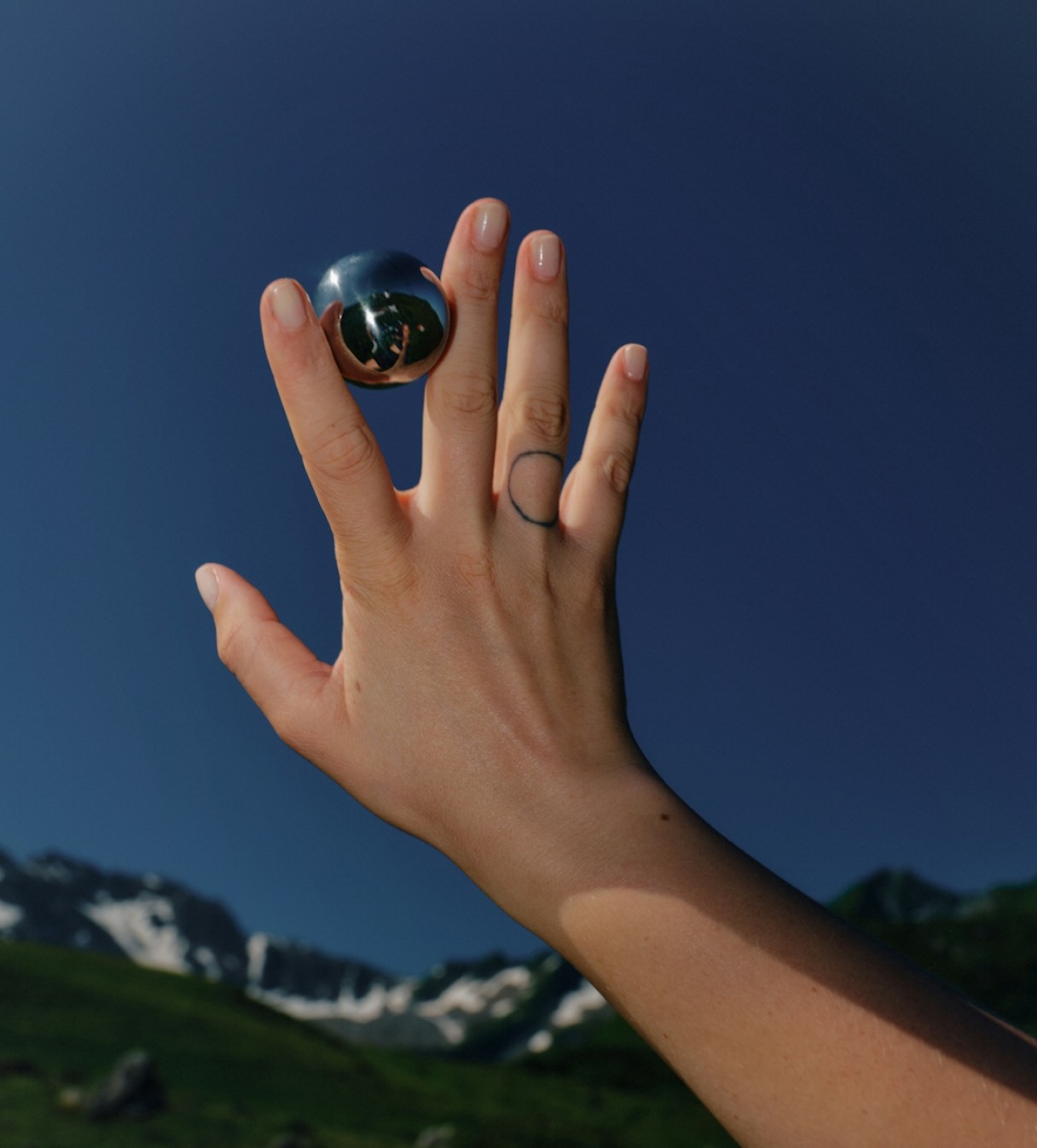 Hand of Happy person seeing nature