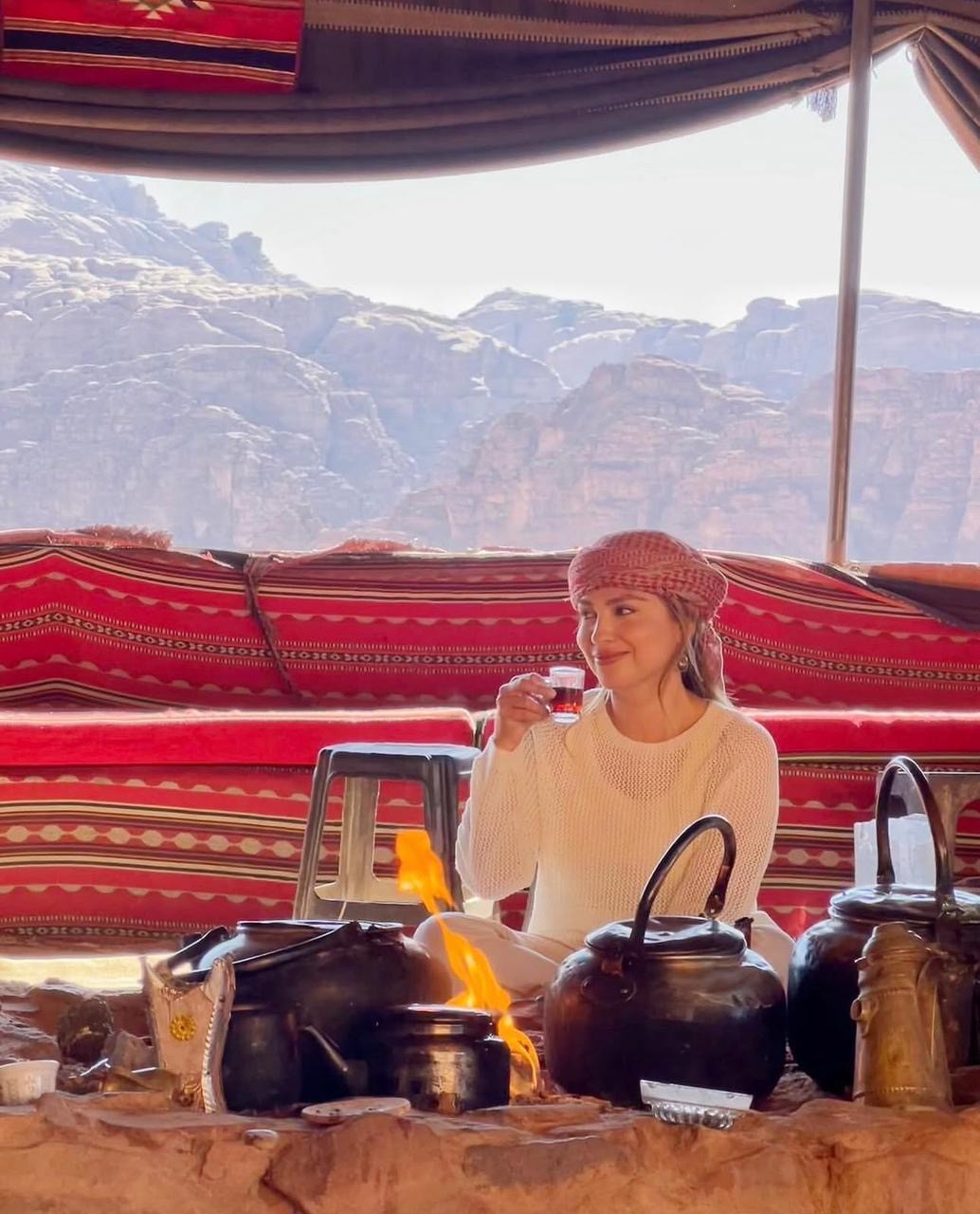 Is it safe to travel to Jordan as a woman?