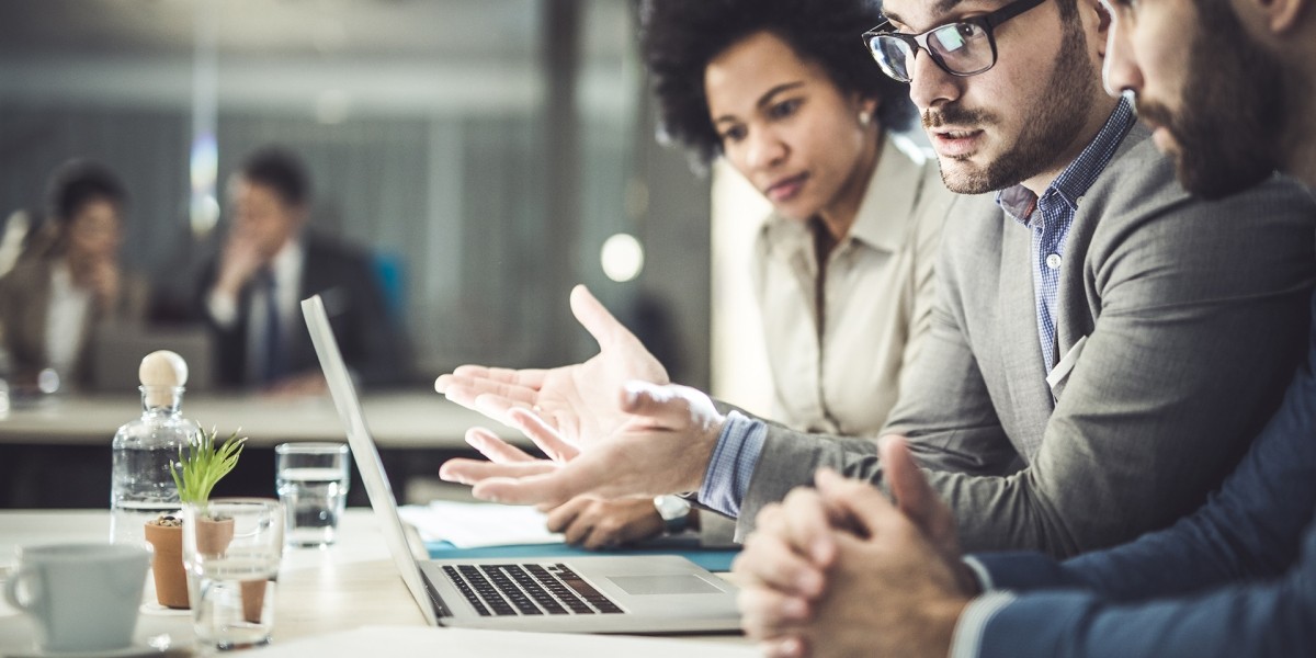 Business team analyzing TikTok Shop account management strategy and operational settings for scalable seller growth.