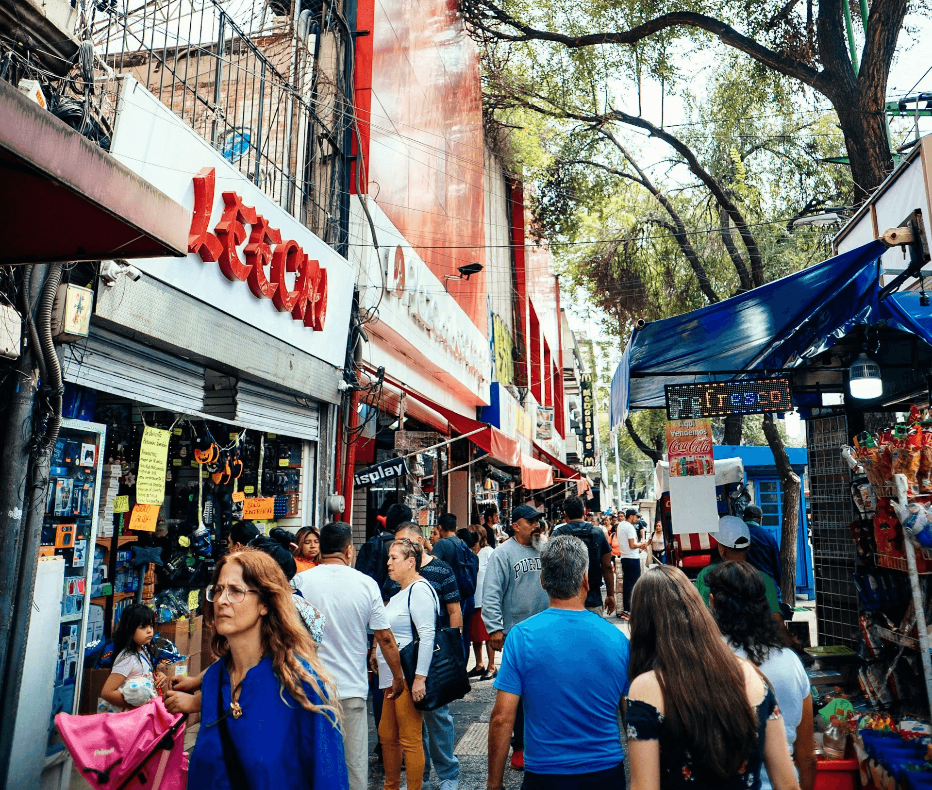 busy shopping street in Mexico city