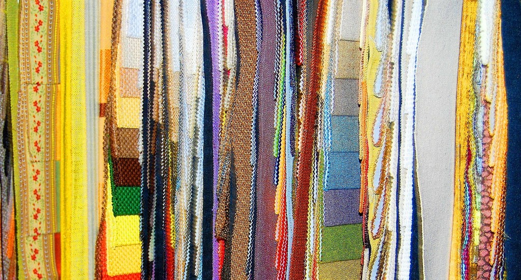 Professional fabric printing for fashion and home textiles