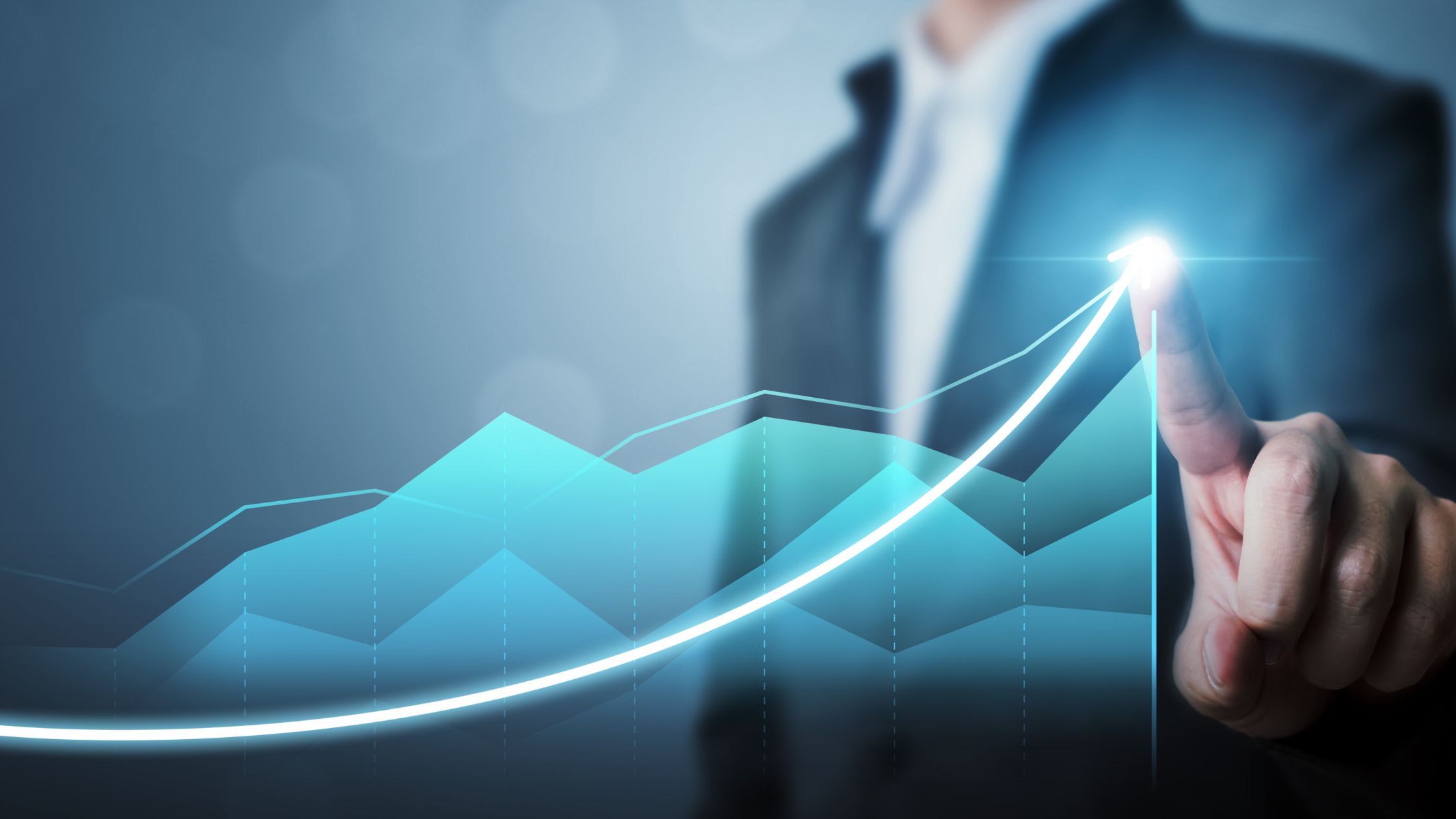 Symbolbild für KI und Automatisierung in Google Ads – steigende Kurve steht für Effizienz und Kontrolle.