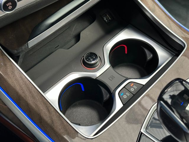 BMW X7 2021 BLUE Gebrauchtwagen - Galeriebild 25