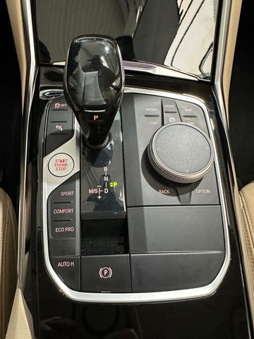 BMW 320 2021 BLACK Gebrauchtwagen - Galeriebild 6