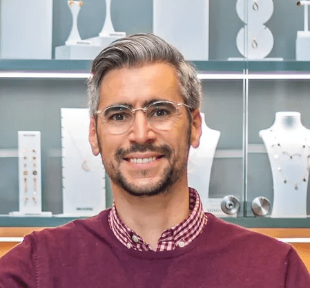  Alejandro Romero, CEO and Co-founder Mimíkokó