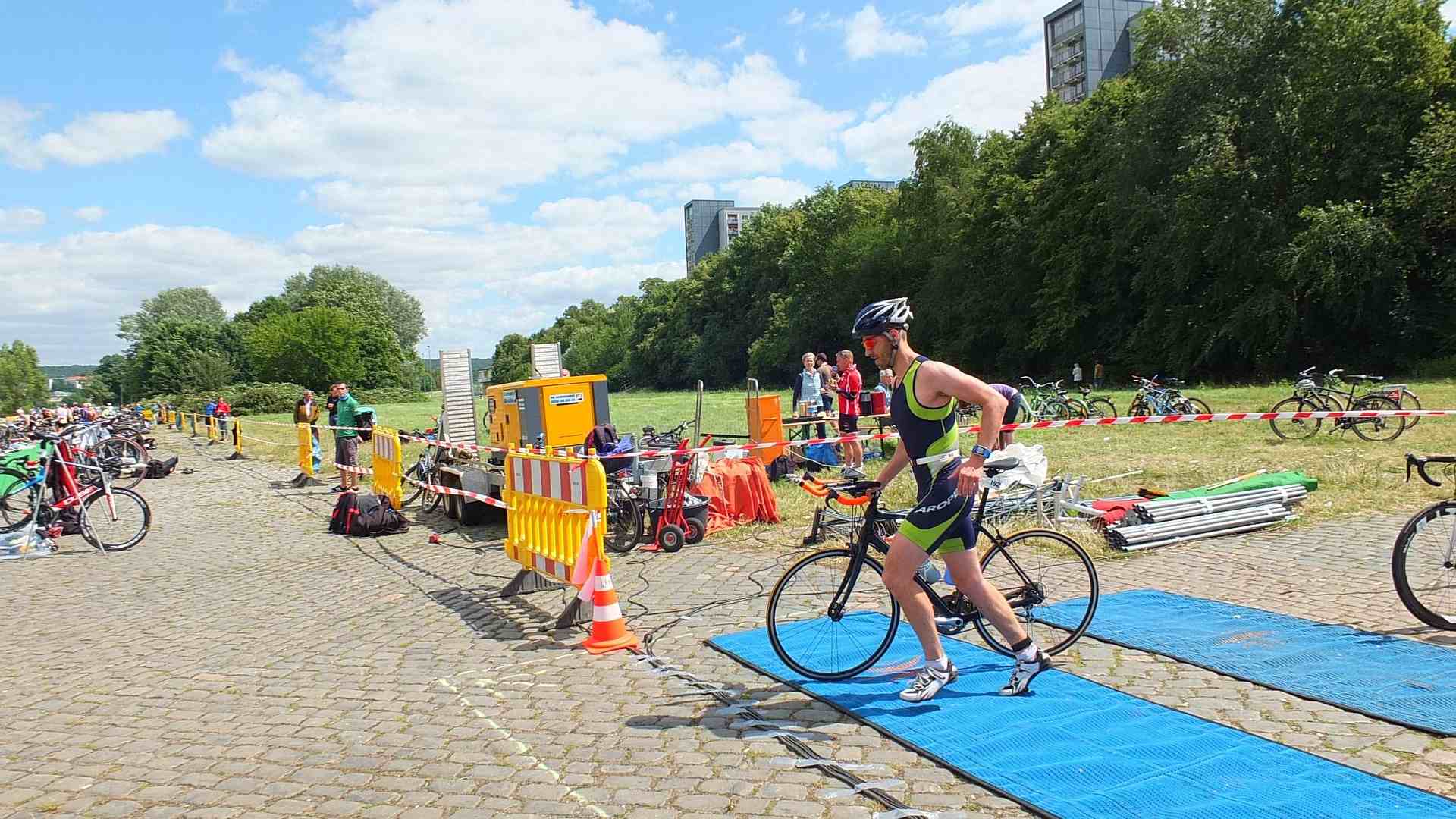 Zmęczenie i regeneracja w triathlonie – HRV a plan treningowy