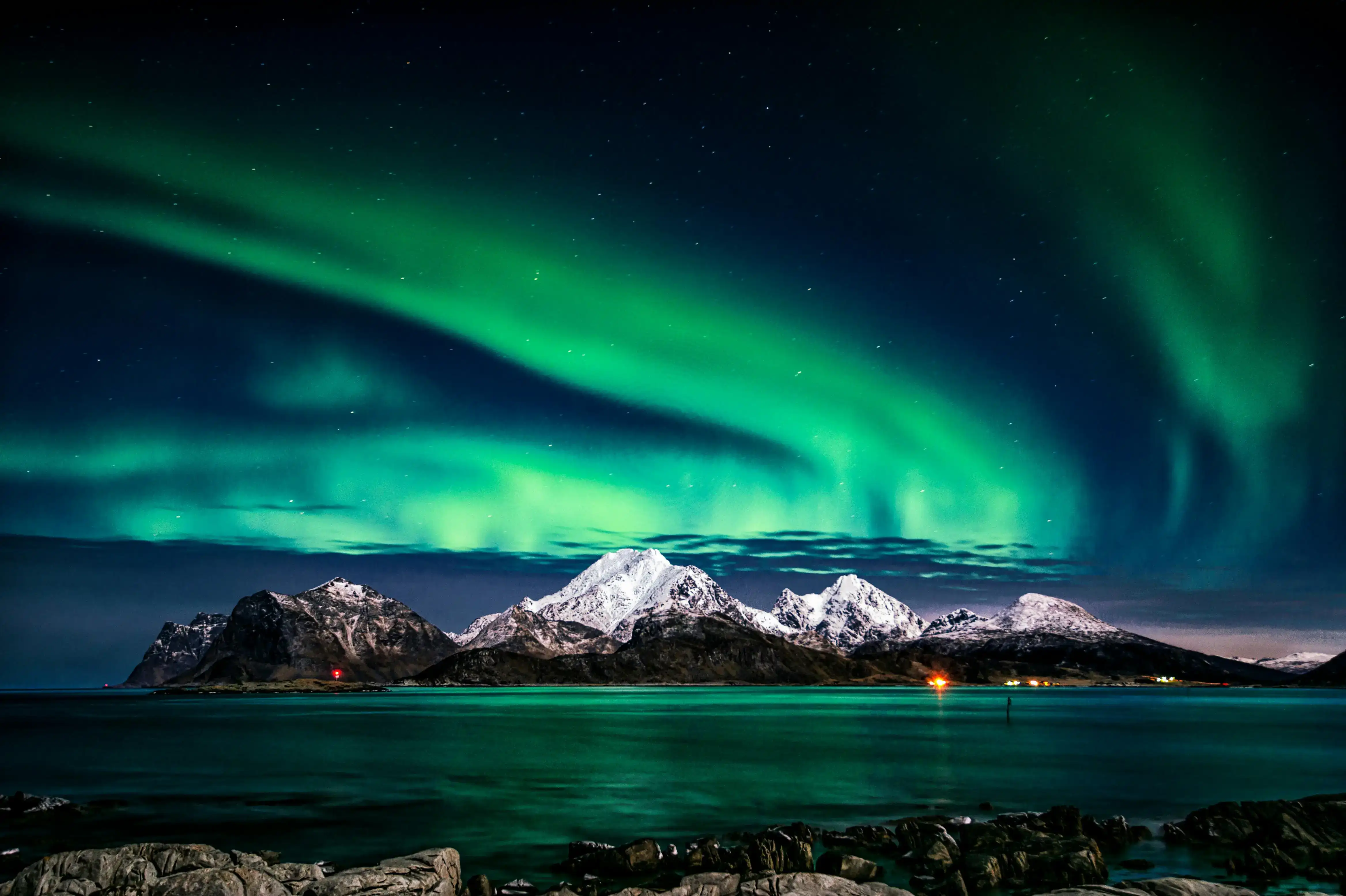 aurores boréales dans les îles Lofoten en Norvège