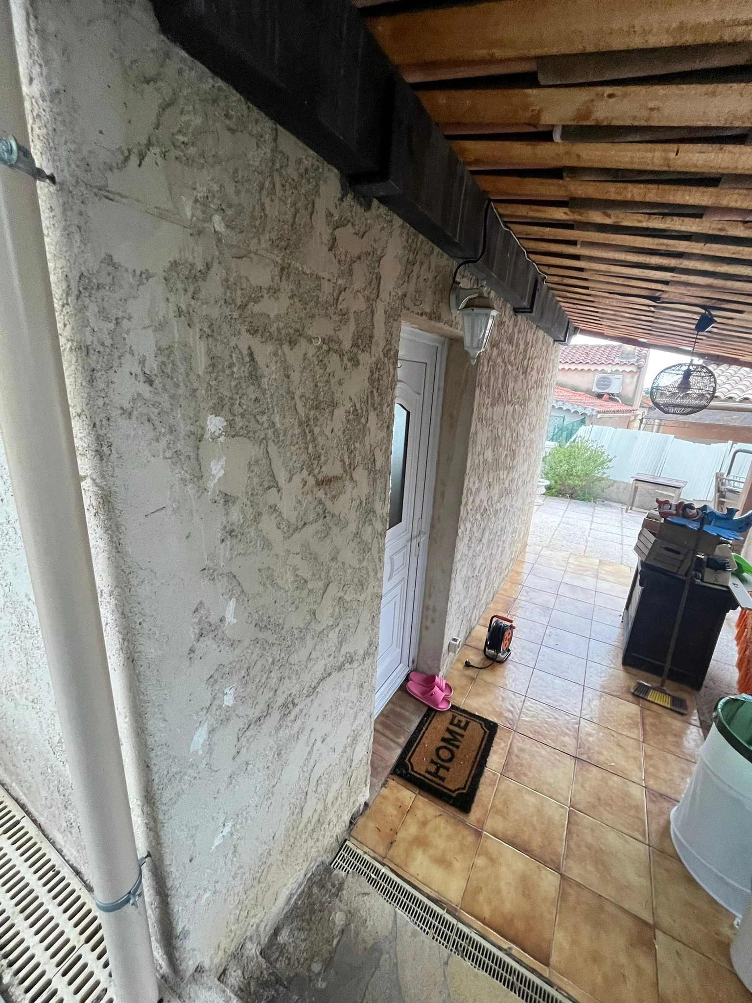 Terrasse et façade avant peinture extérieure à Antibes - Nel Peinture Bâtiment