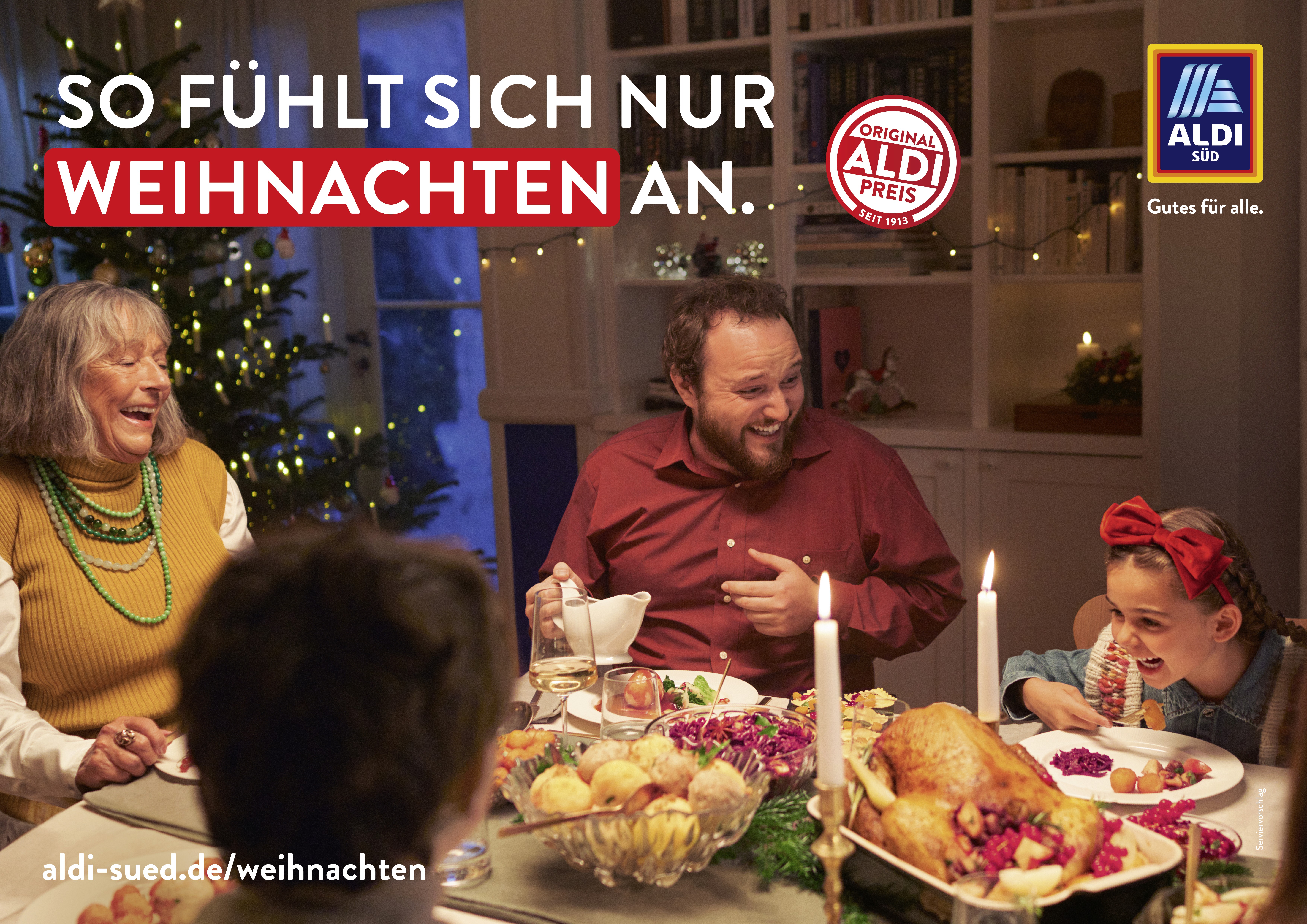 Christmas dinner with family and seasonal food in ALDI’s holiday campaign.