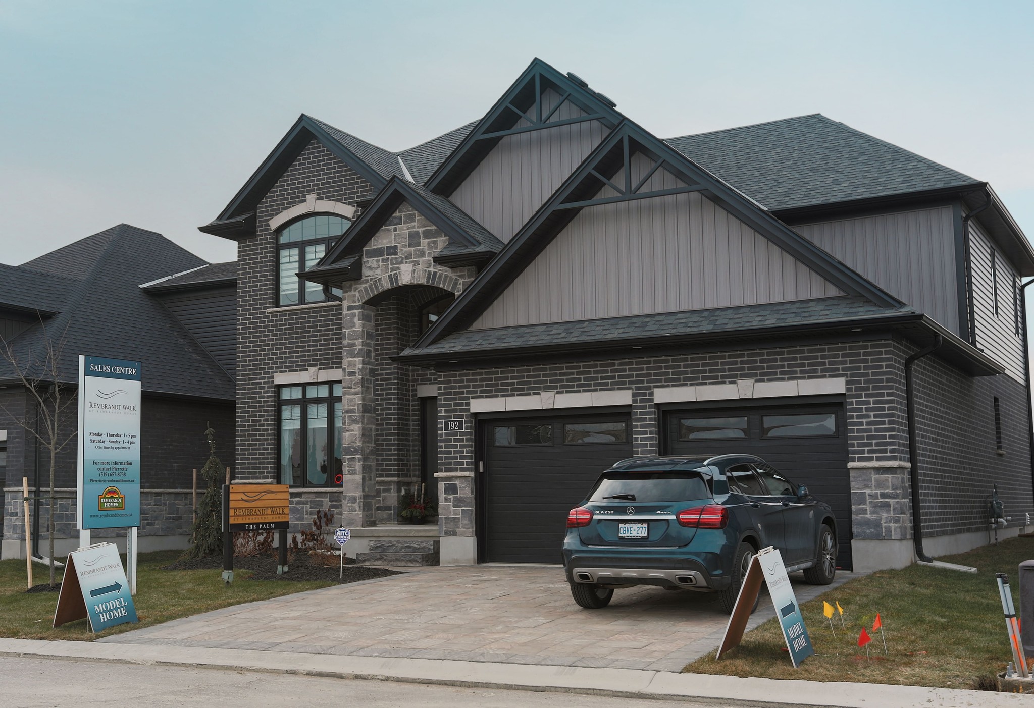 Album Photo Real Mehedi Free Framer Template Photography