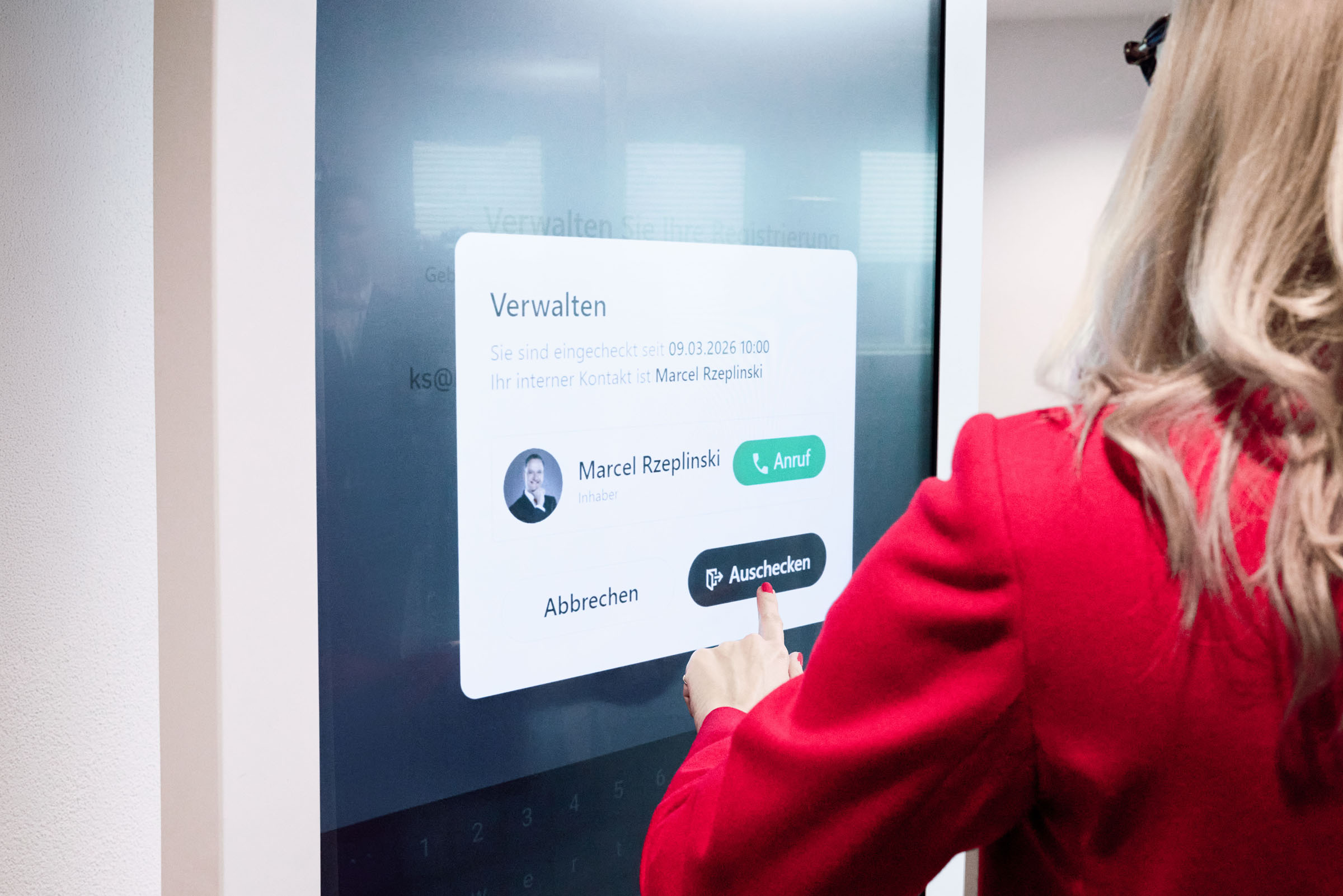 Virtueller Portier – Check-out mit Zeitstempel und internem Kontakt